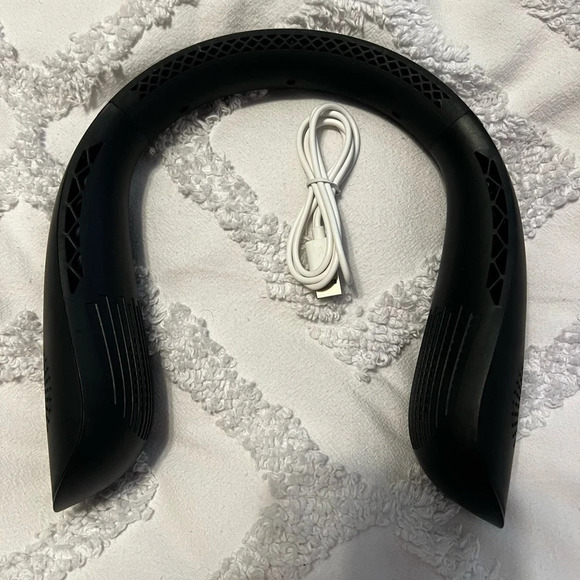NIB Portable Neck Fan - Picture 4 of 12
